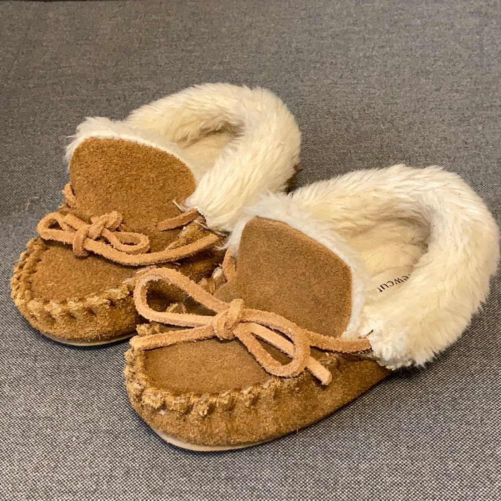 Crewcuts kids’ lodge moccasins